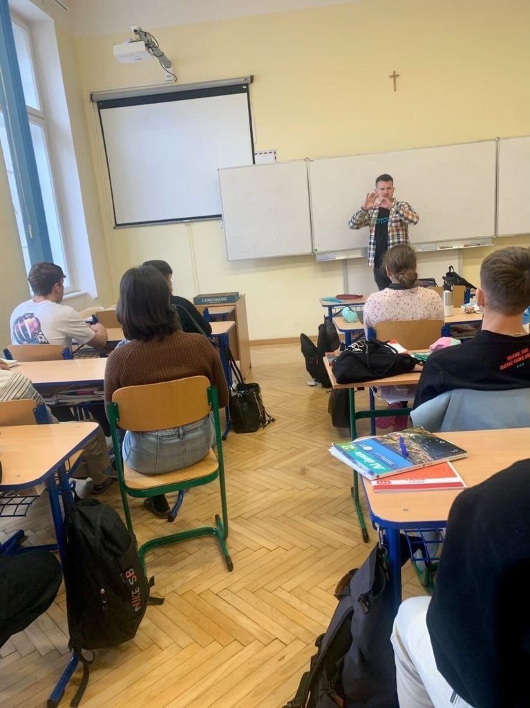 Majo giving lecture